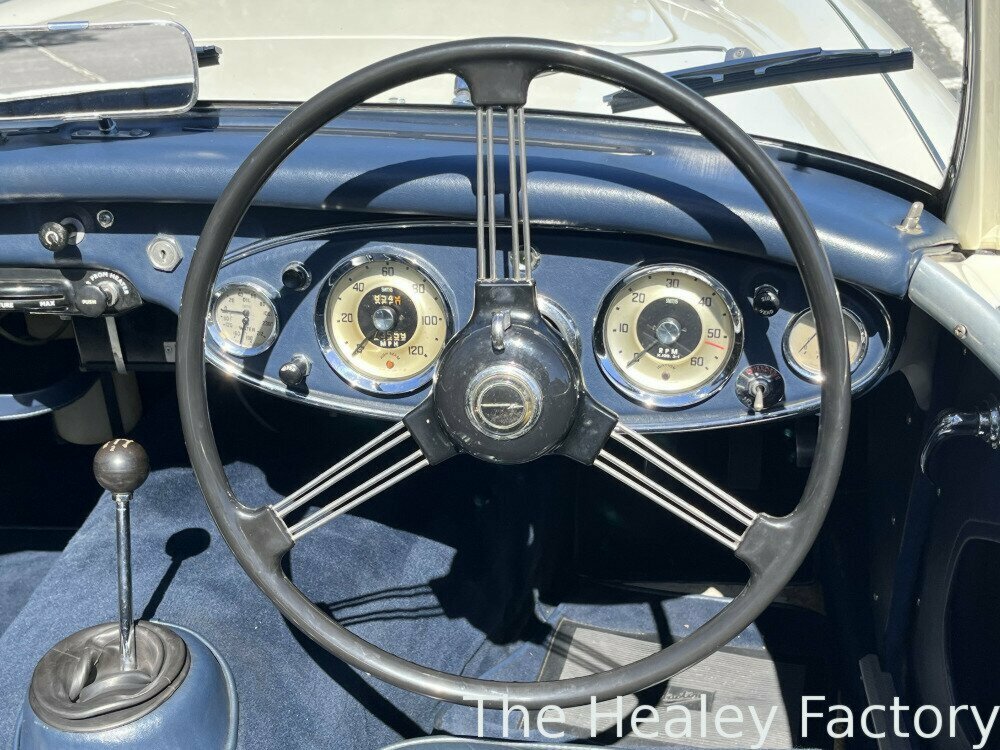 1962 AUSTIN HEALEY 3000 MKII 4 SP MANUAL + O/DRIVE 2D ROADSTER