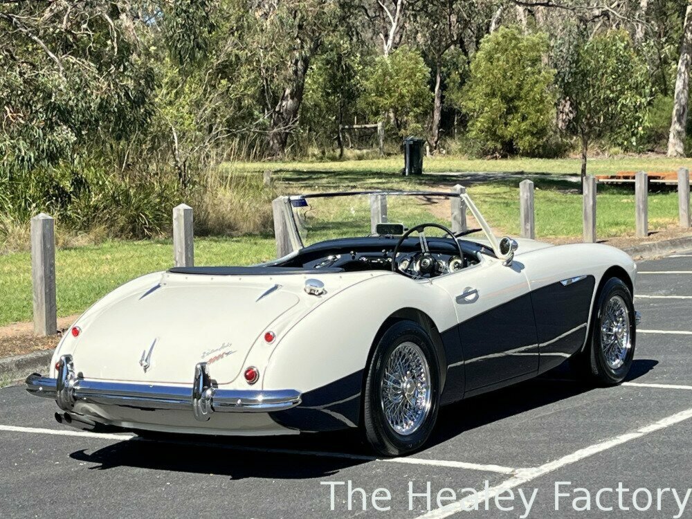 1962 AUSTIN HEALEY 3000 MKII 4 SP MANUAL + O/DRIVE 2D ROADSTER
