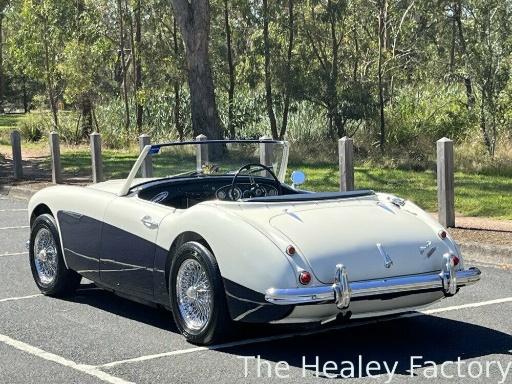 1962 AUSTIN HEALEY 3000 MKII 4 SP MANUAL + O/DRIVE 2D ROADSTER