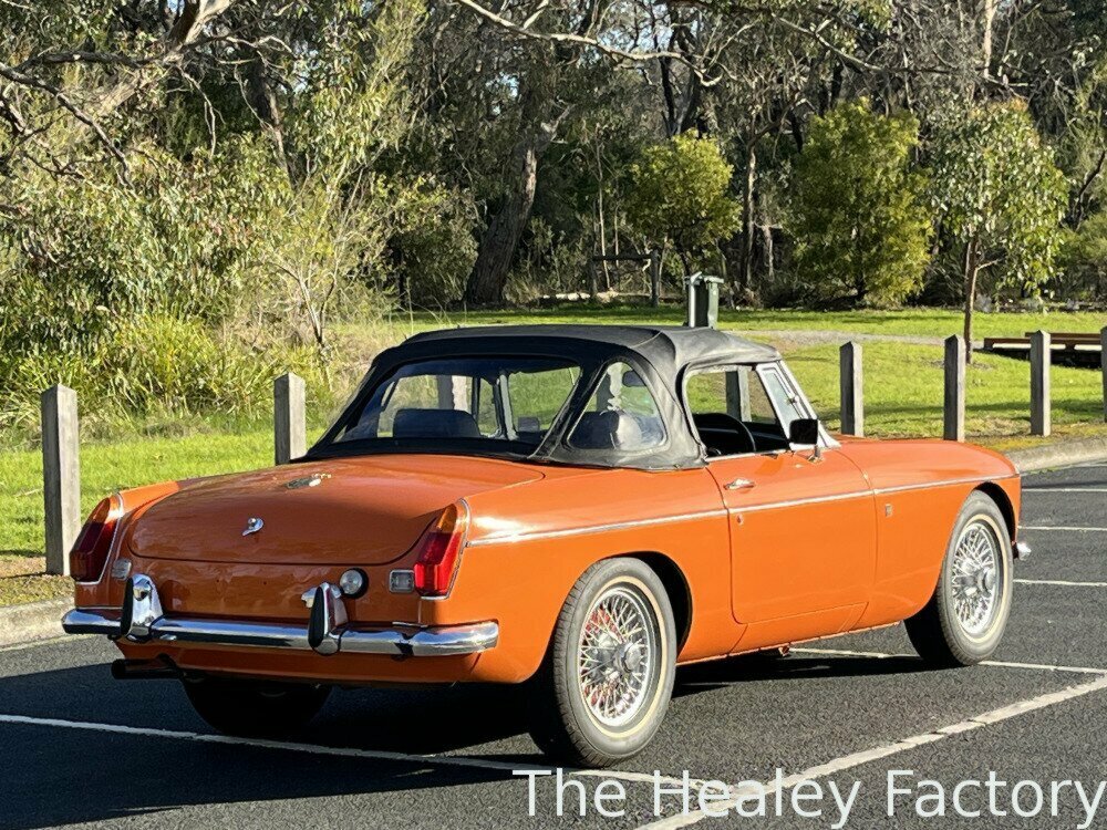 1972 M.G. B MK 2 4 SP MANUAL + O/DRIVE 2D ROADSTER