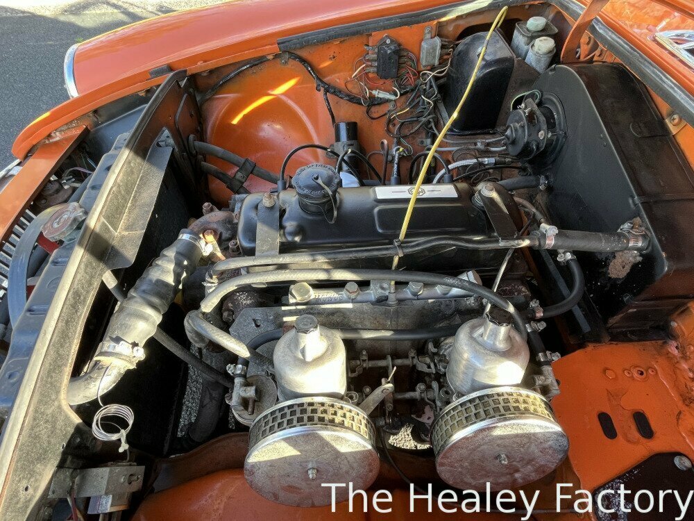 1972 M.G. B MK 2 4 SP MANUAL + O/DRIVE 2D ROADSTER