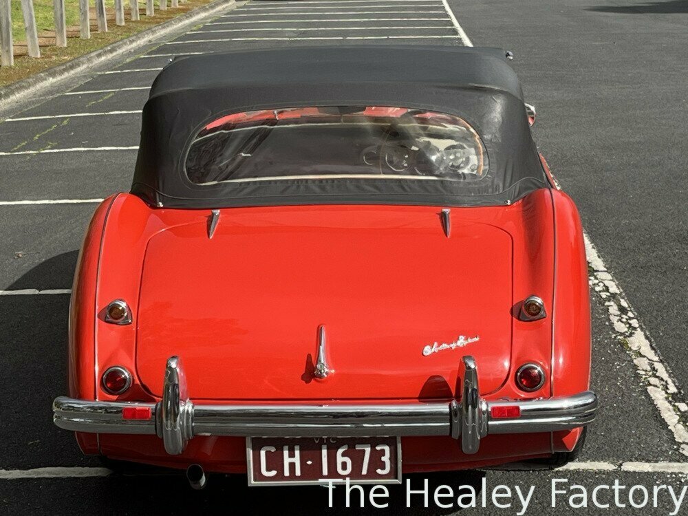 1954 AUSTIN HEALEY 100 BN1 CONVERTIBLE