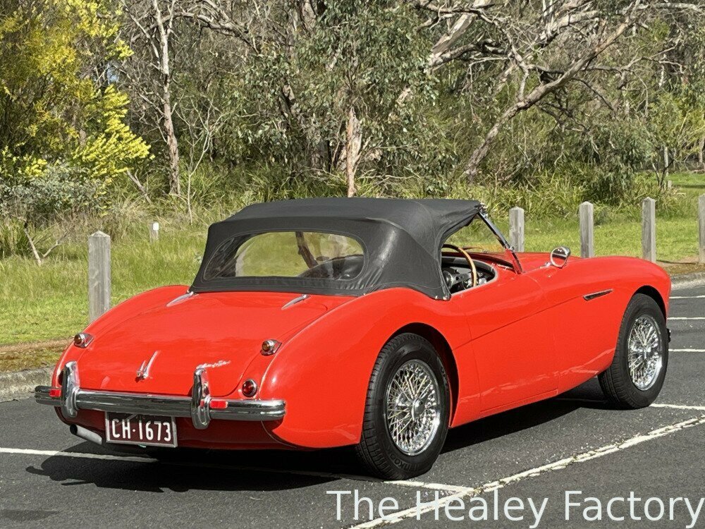 1954 AUSTIN HEALEY 100 BN1 CONVERTIBLE