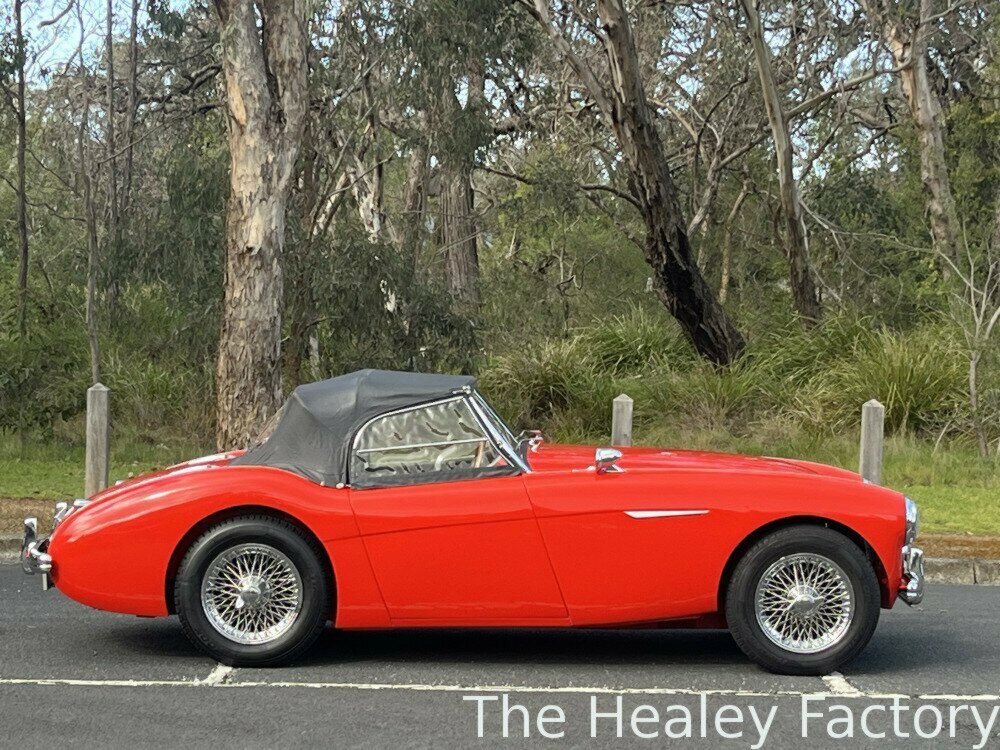 1954 AUSTIN HEALEY 100 BN1 CONVERTIBLE