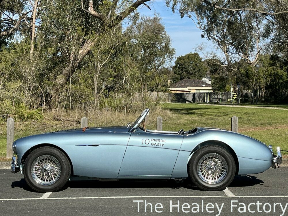 1956 AUSTIN HEALEY 100 BN2 CONVERTIBLE