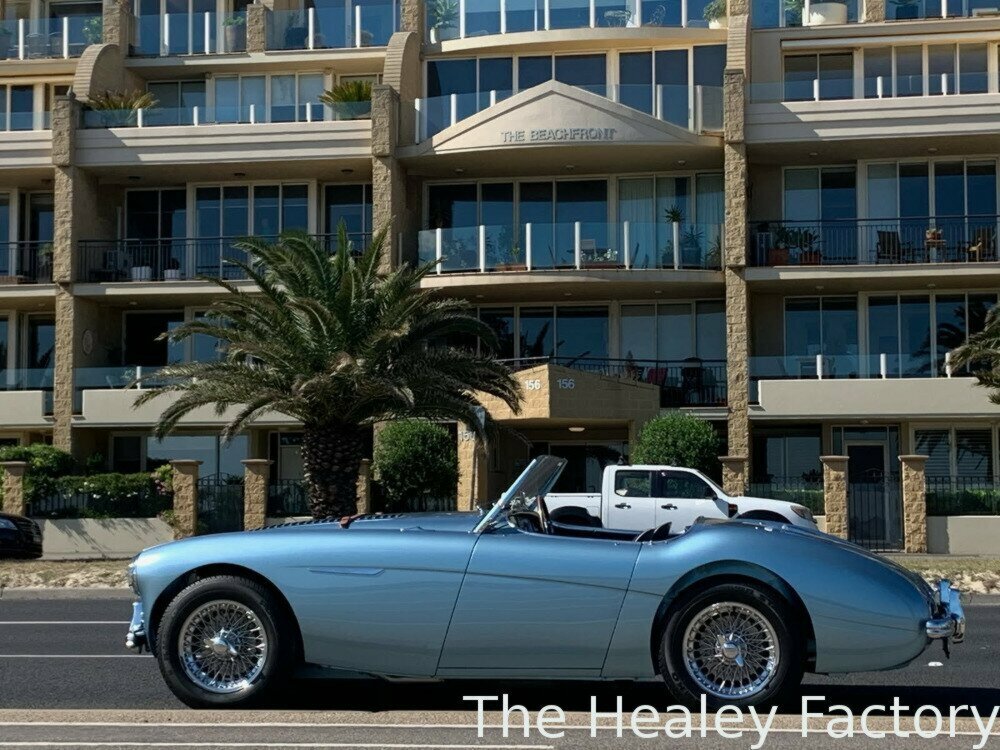 1956 AUSTIN HEALEY 100 BN2 CONVERTIBLE