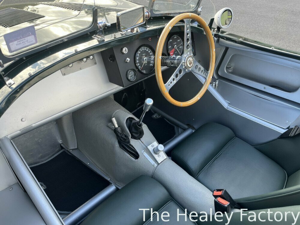 1952 JAGUAR XK120 CONVERTIBLE