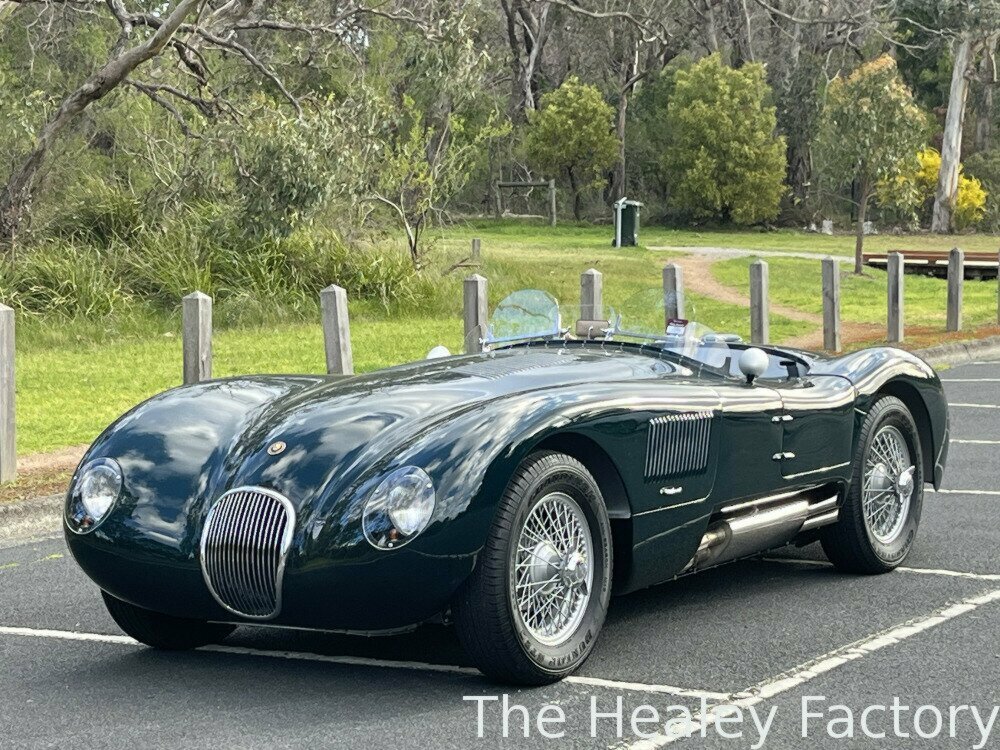 1952 JAGUAR XK120 CONVERTIBLE
