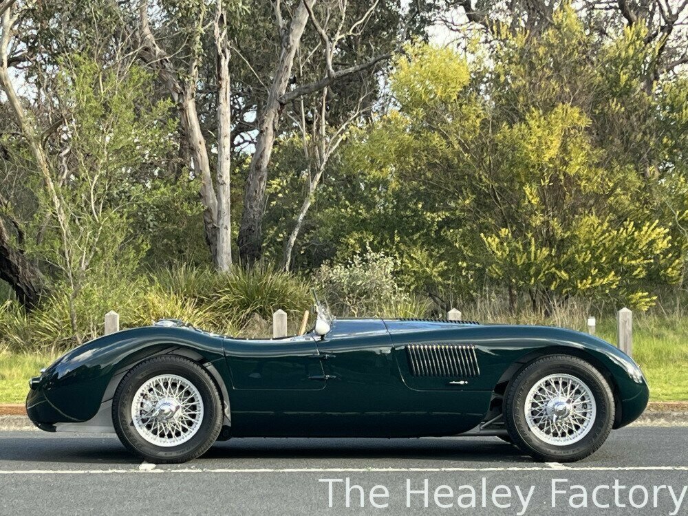 1952 JAGUAR XK120 CONVERTIBLE