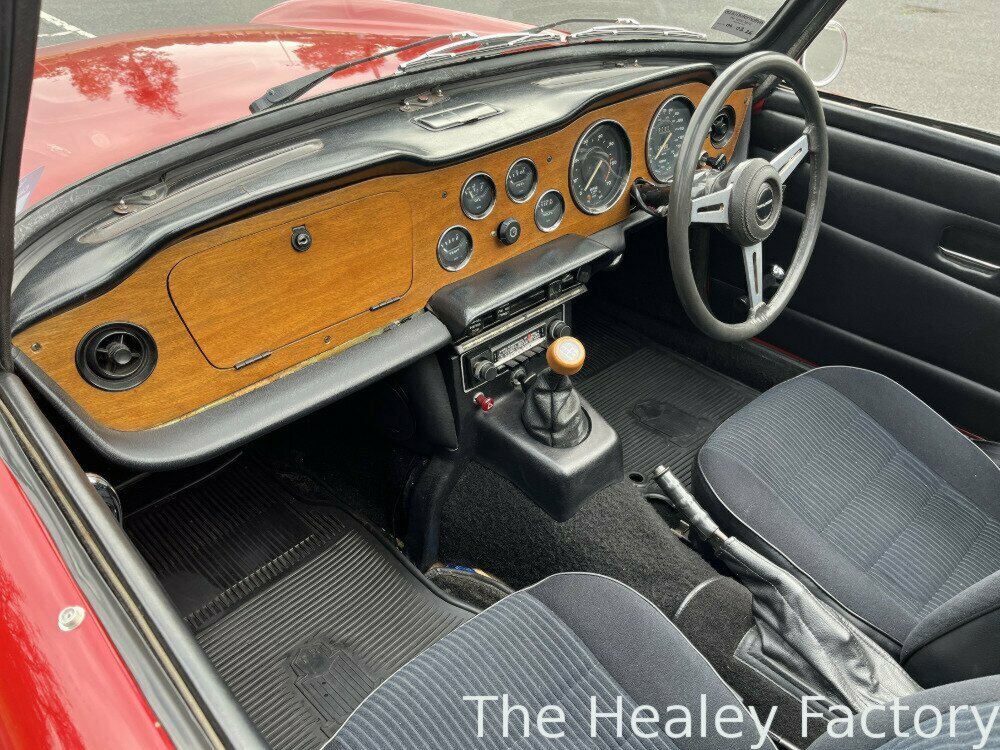 1973 TRIUMPH TR6 4 SP MANUAL 2D ROADSTER