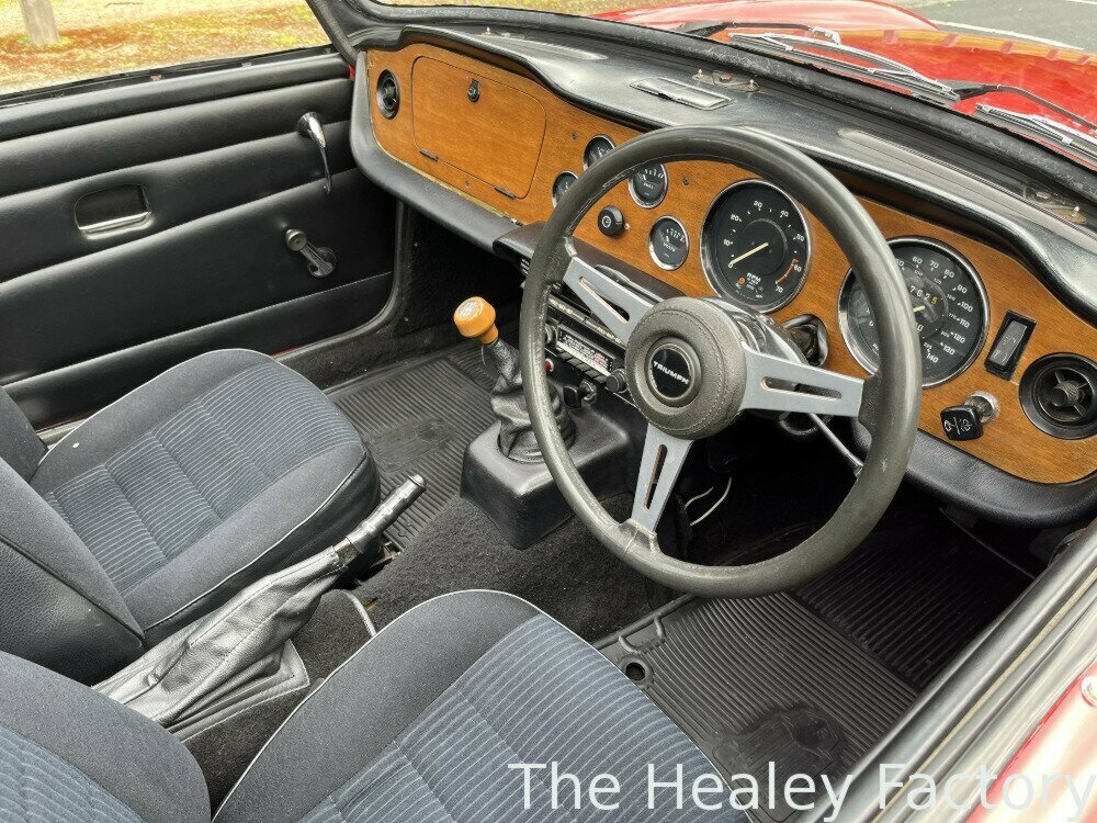 1973 TRIUMPH TR6 4 SP MANUAL 2D ROADSTER