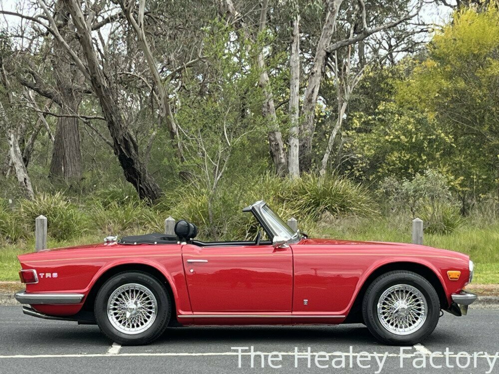 1973 TRIUMPH TR6 4 SP MANUAL 2D ROADSTER
