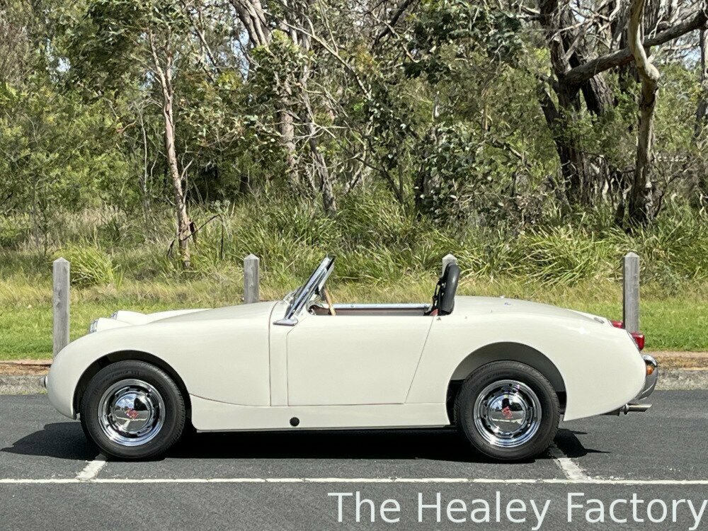 1960 AUSTIN HEALEY SPRITE MK I 4 SP MANUAL 2D ROADSTER