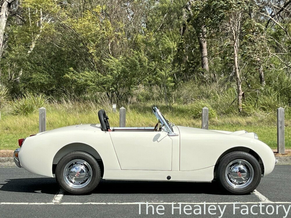 1960 AUSTIN HEALEY SPRITE MK I 4 SP MANUAL 2D ROADSTER