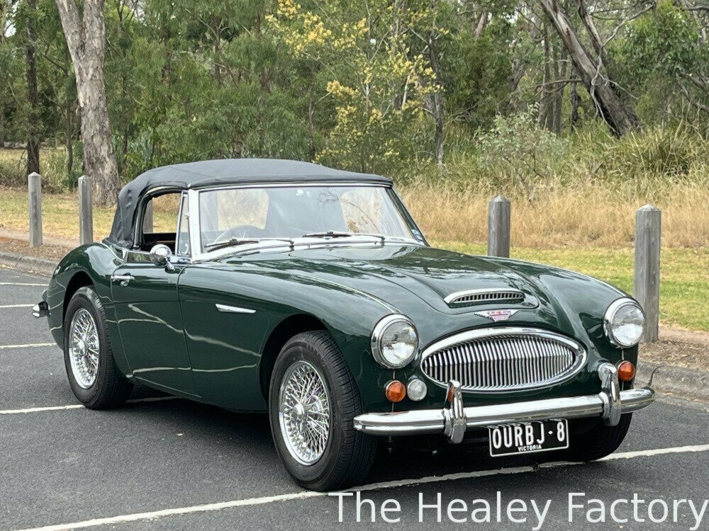 1966 AUSTIN HEALEY 3000 MK III BJ8 4 SP MANUAL + O/DRIVE 2D ROADSTER