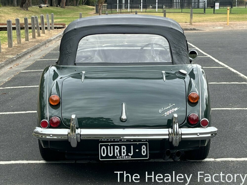 1966 AUSTIN HEALEY 3000 MK III BJ8 4 SP MANUAL + O/DRIVE 2D ROADSTER