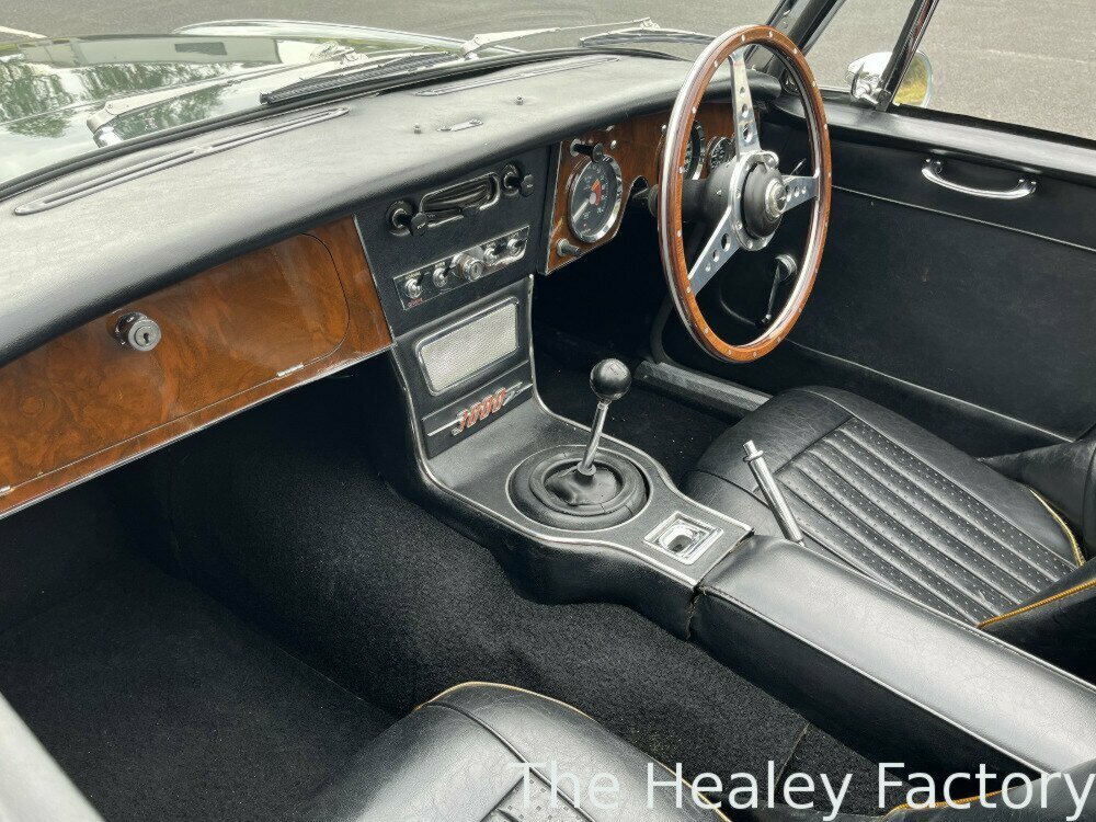 1966 AUSTIN HEALEY 3000 MK III BJ8 4 SP MANUAL + O/DRIVE 2D ROADSTER