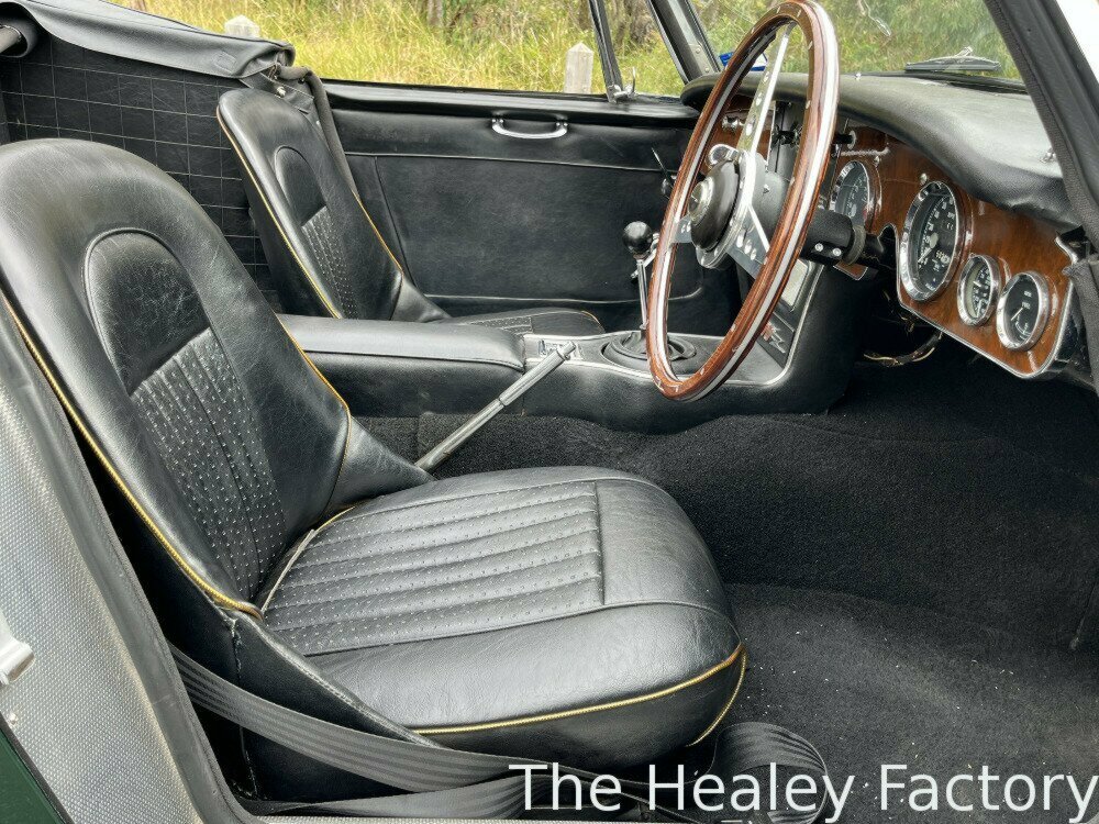 1966 AUSTIN HEALEY 3000 MK III BJ8 4 SP MANUAL + O/DRIVE 2D ROADSTER