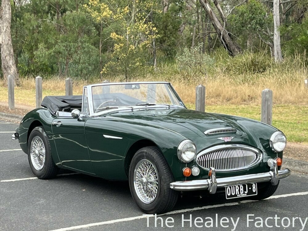 1966 AUSTIN HEALEY 3000 MK III BJ8 4 SP MANUAL + O/DRIVE 2D ROADSTER