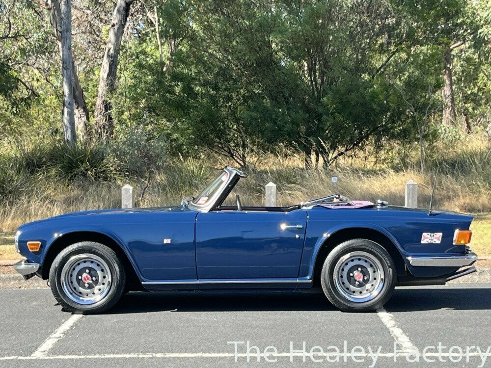 1972 TRIUMPH TR 6 MANUAL + O/DRIVE 2D CONVERTIBLE