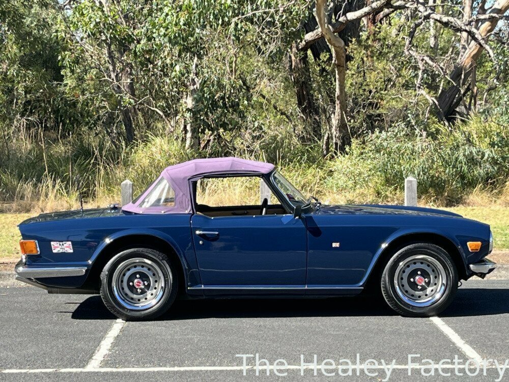 1972 TRIUMPH TR 6 MANUAL + O/DRIVE 2D CONVERTIBLE