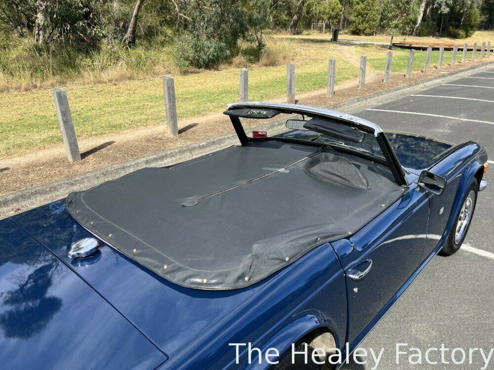 1972 TRIUMPH TR 6 MANUAL + O/DRIVE 2D CONVERTIBLE