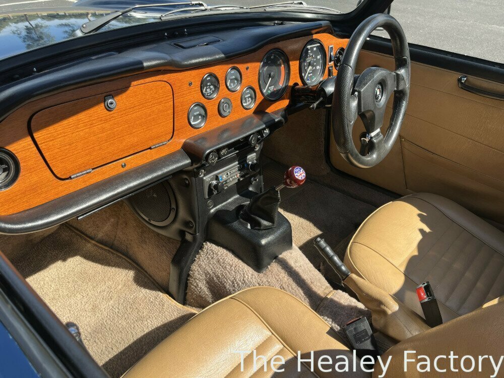 1972 TRIUMPH TR 6 MANUAL + O/DRIVE 2D CONVERTIBLE