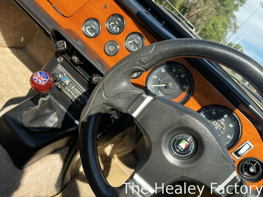 1972 TRIUMPH TR 6 MANUAL + O/DRIVE 2D CONVERTIBLE