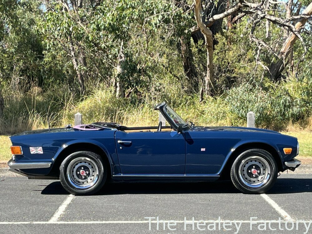 1972 TRIUMPH TR 6 MANUAL + O/DRIVE 2D CONVERTIBLE