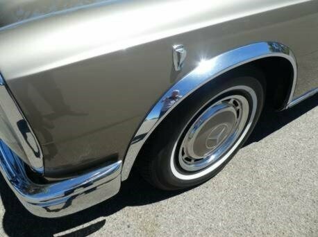 1971 MERCEDES-BENZ 600 W100 4 SP AUTOMATIC 4D SEDAN