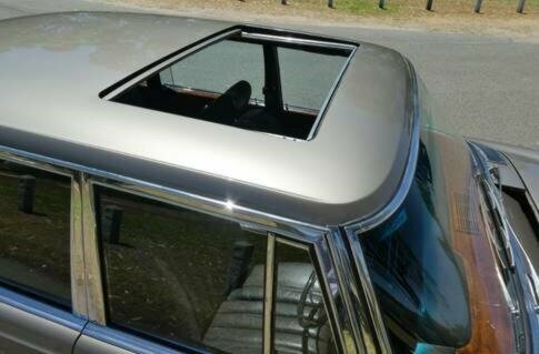1971 MERCEDES-BENZ 600 W100 4 SP AUTOMATIC 4D SEDAN