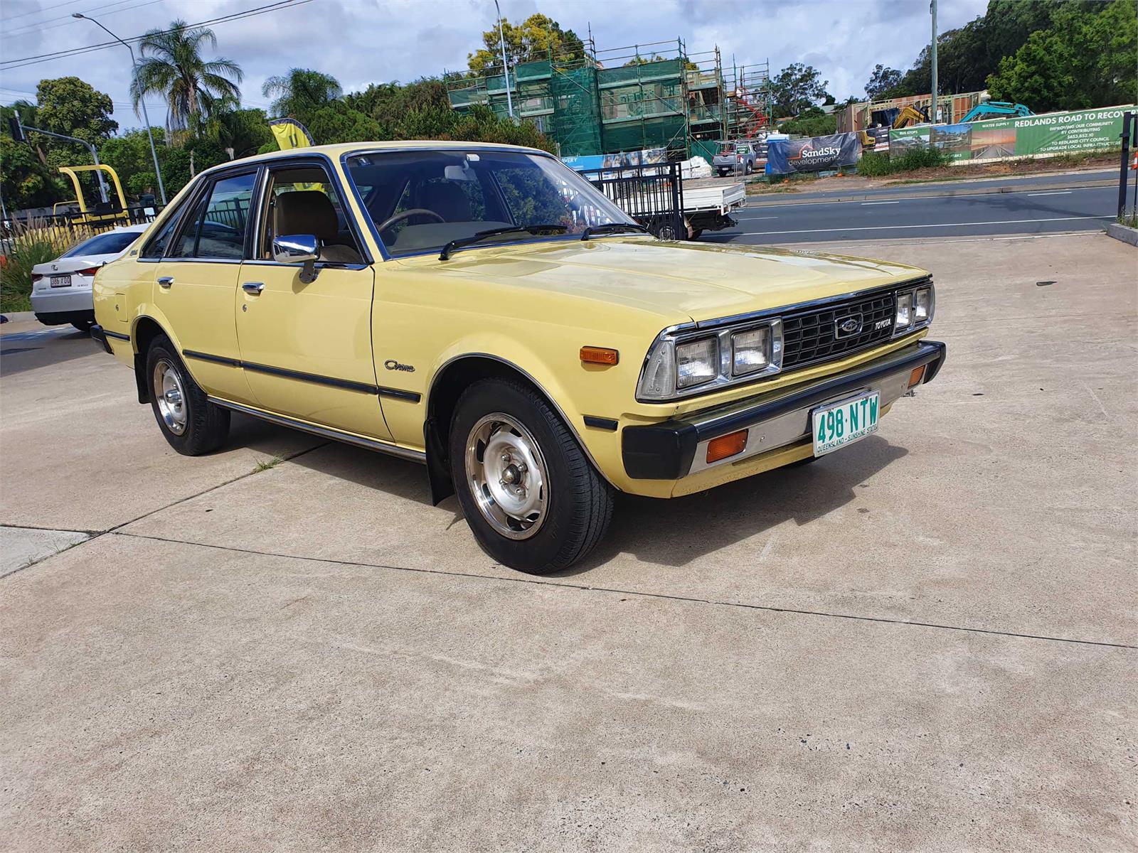 1980 TOYOTA CORONA 3 SP AUTOMATIC SEDAN