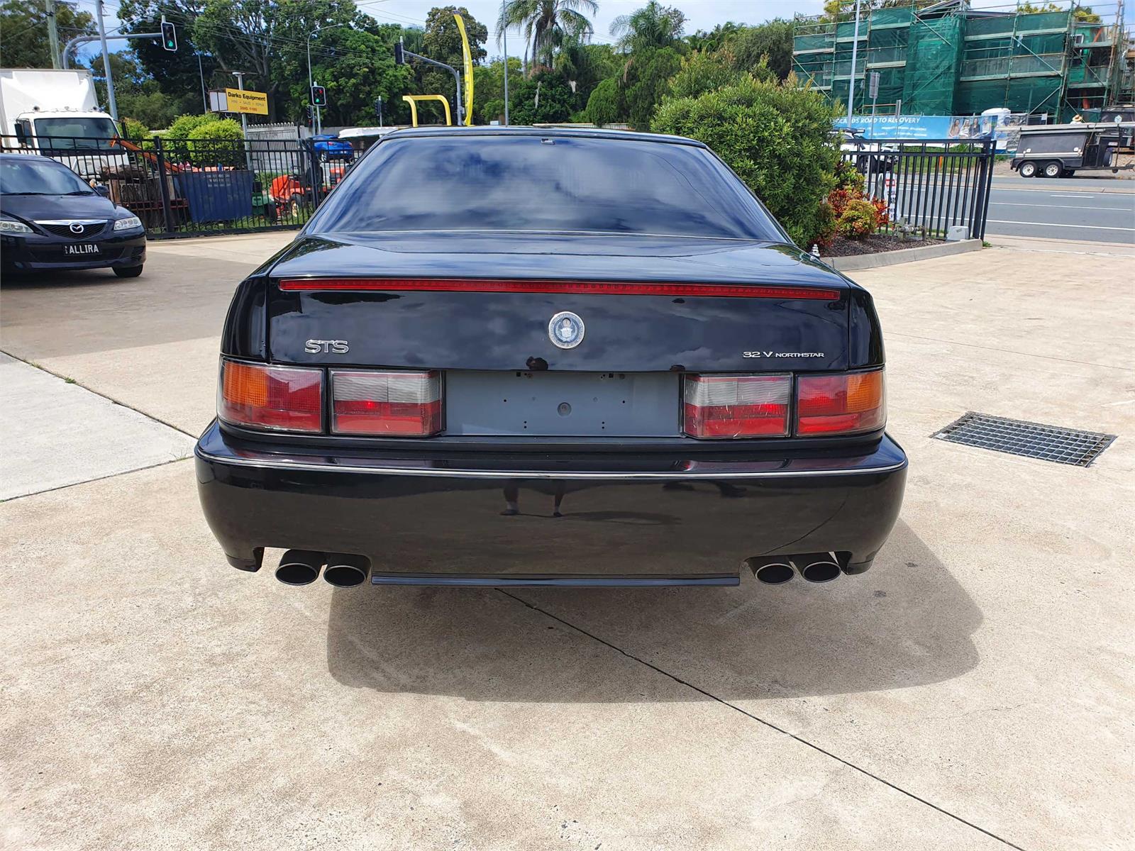 1993 CADILLAC STS 32V8 NORTHSTAR AUTOMATIC SEDAN