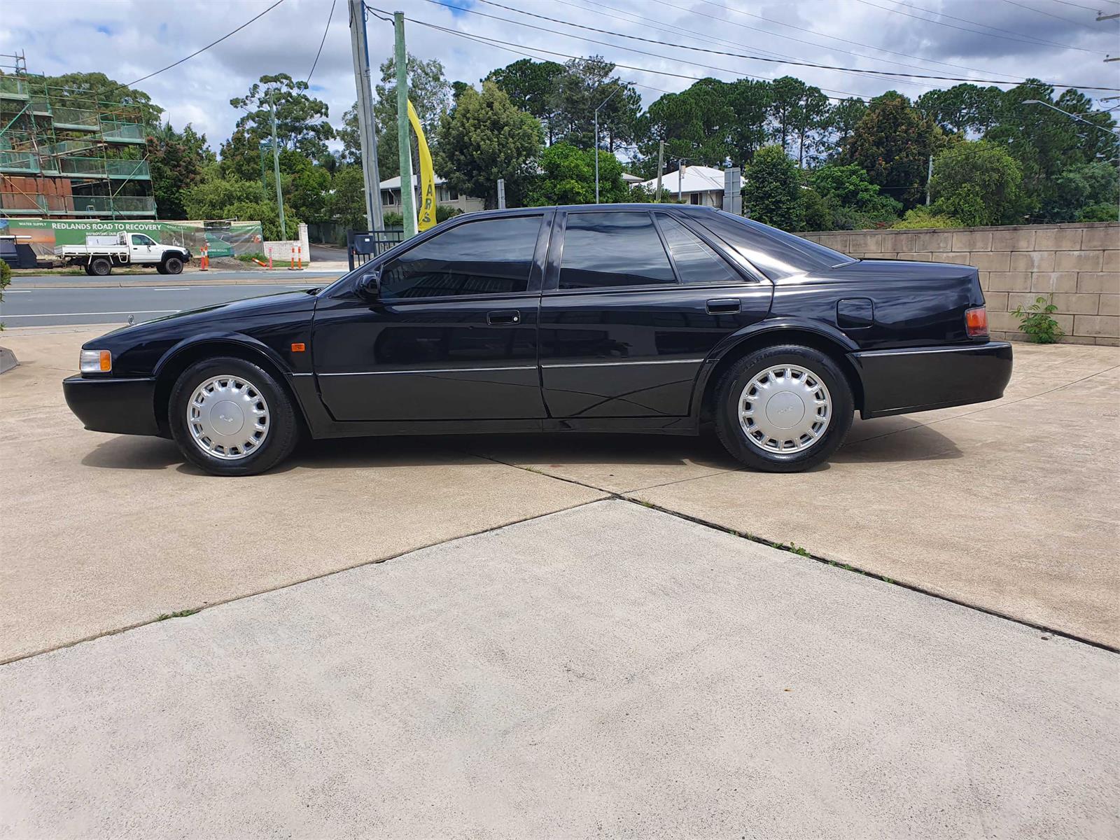 1993 CADILLAC STS 32V8 NORTHSTAR AUTOMATIC SEDAN