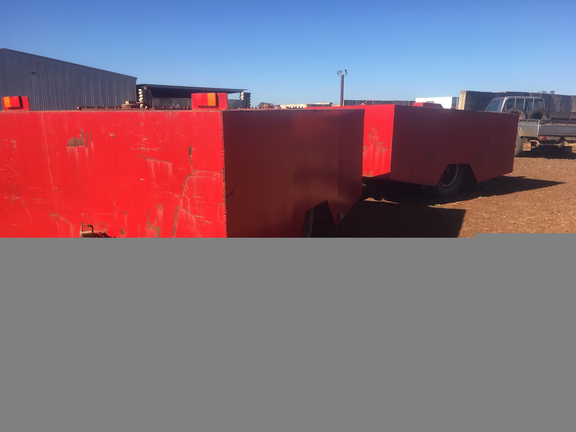 UNKNOWN COMPACTING STATIC ROLLER