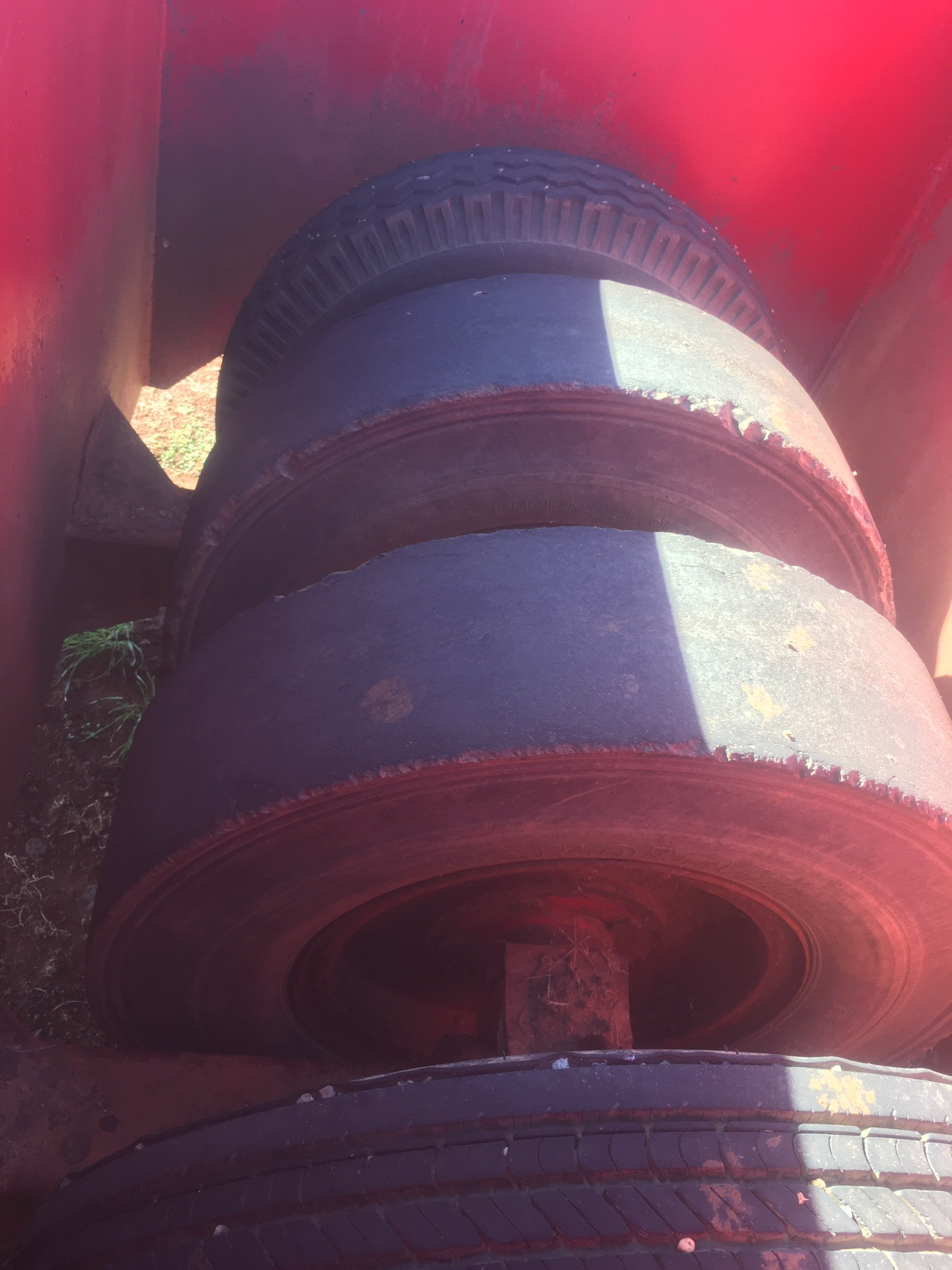 UNKNOWN COMPACTING STATIC ROLLER