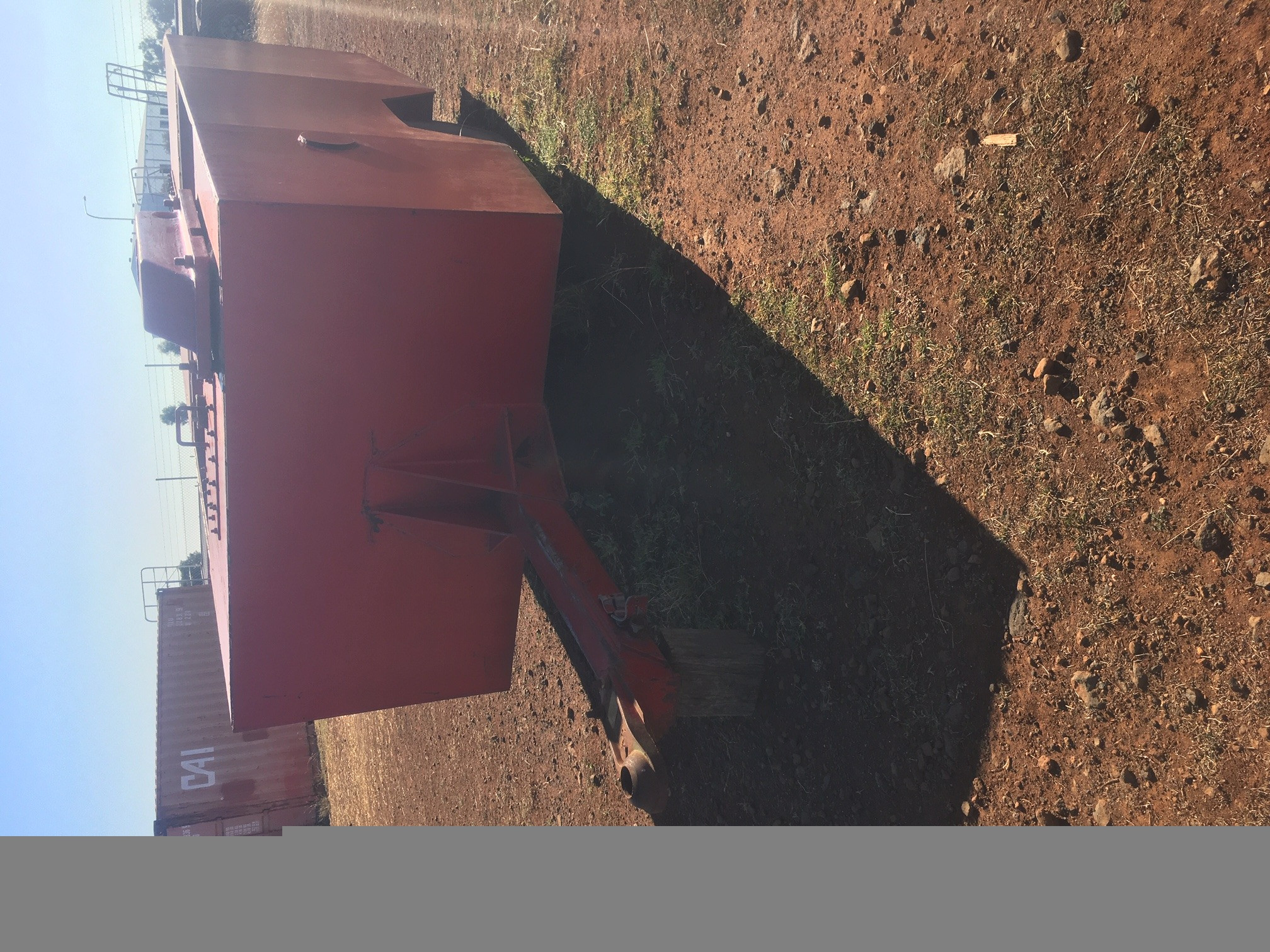 UNKNOWN COMPACTING STATIC ROLLER