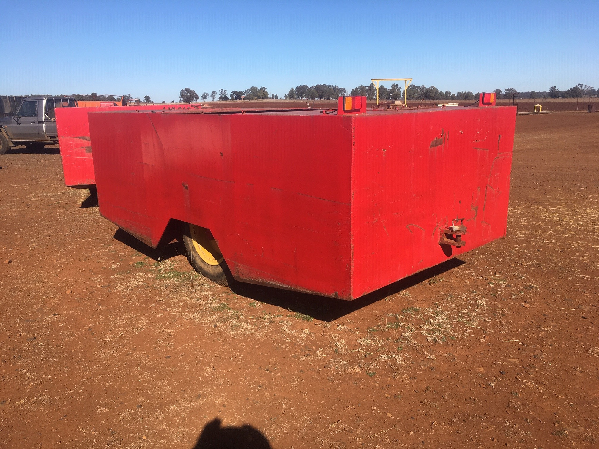 UNKNOWN COMPACTING STATIC ROLLER