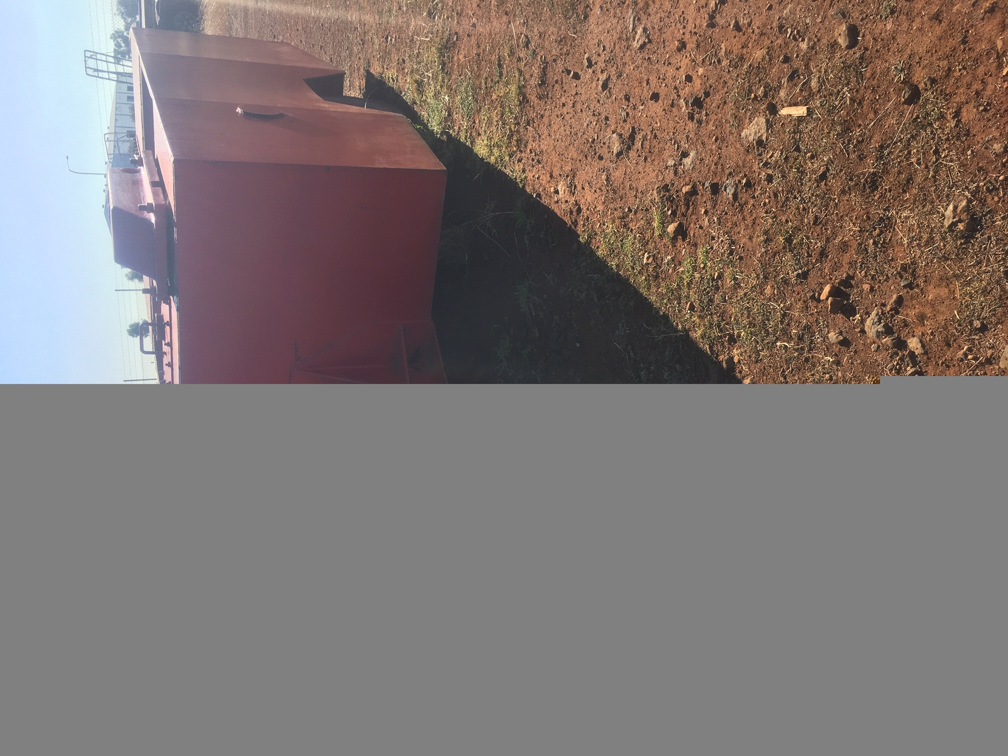 UNKNOWN COMPACTING STATIC ROLLER