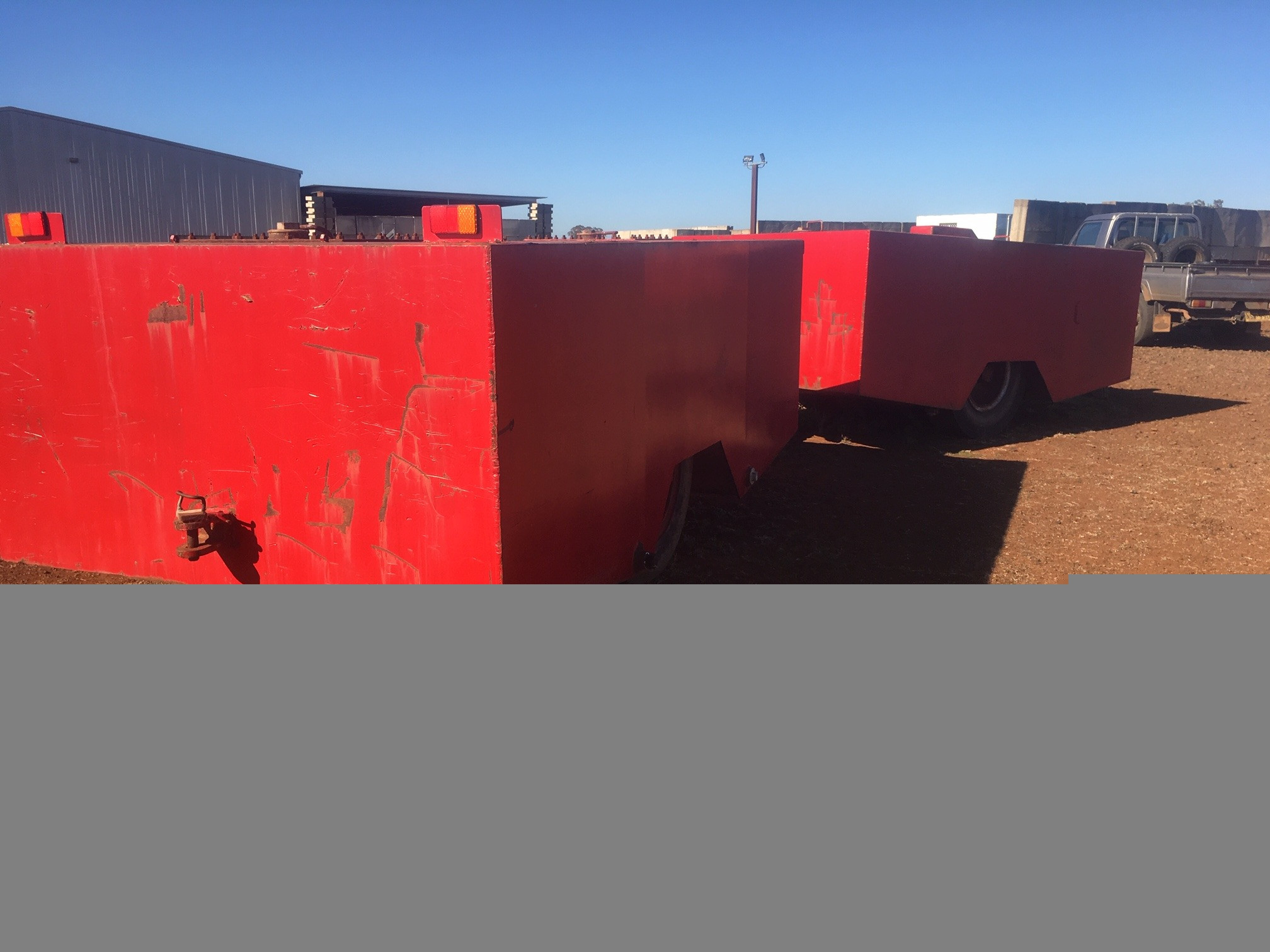 UNKNOWN COMPACTING STATIC ROLLER