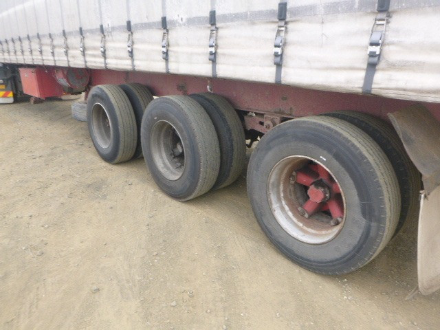 1993 MAXITRANS CURTAINSIDER TRAILER SEMI MAXITRANS CURTAINSIDER