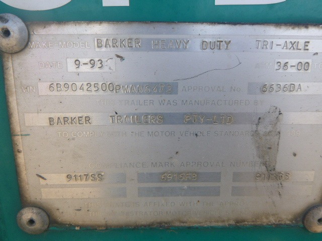 1993 BARKER CURTAINSIDER TRAILER SEMI BARKER 45FT CURTAINSIDER