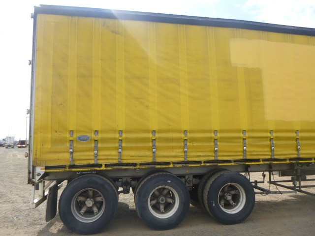 1990 FREIGHT KING CURTAINSIDER TRAILER SEMI CURTAINSIDER FLAT TOP