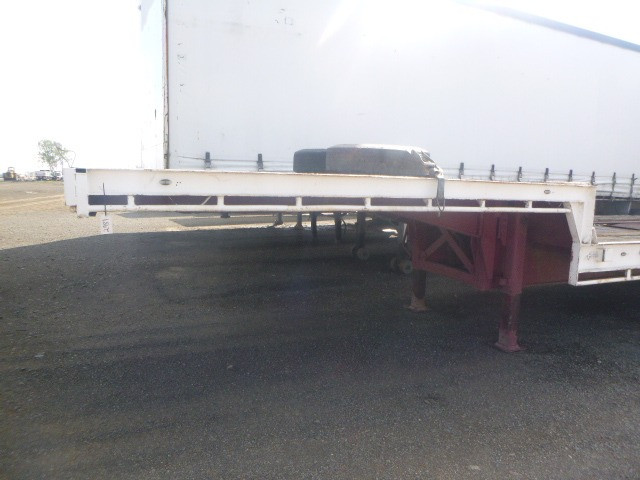 CUSTOM LOW LOADER/PLATFORM TRAILER SEMI LOW LOADER TRAILER