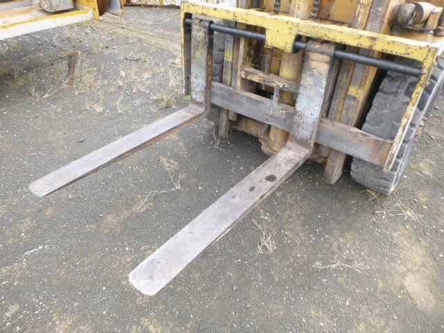 HYSTER FORKLIFT LPG / PETROL COUNTERBALANCE