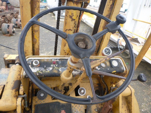 HYSTER FORKLIFT LPG / PETROL COUNTERBALANCE