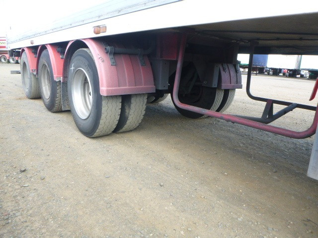 UNKNOWN LIQUID/GAS STORAGE FUEL TANK
