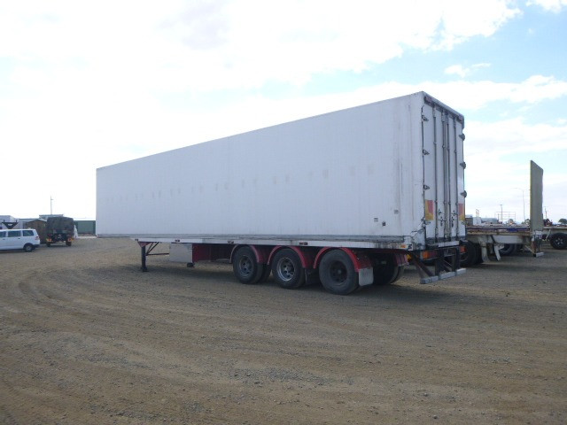 UNKNOWN LIQUID/GAS STORAGE FUEL TANK