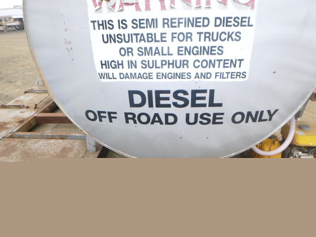 UNKNOWN LIQUID/GAS STORAGE FUEL TANK