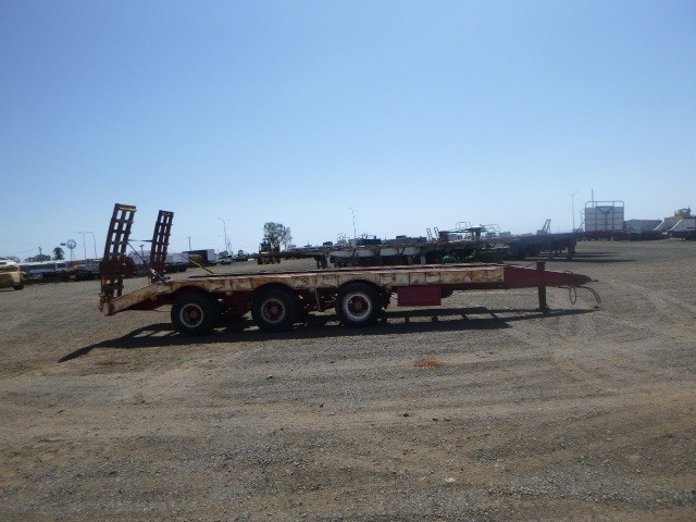 1983 CRH TAG/PLANT (WITH RAMPS) TRAILER